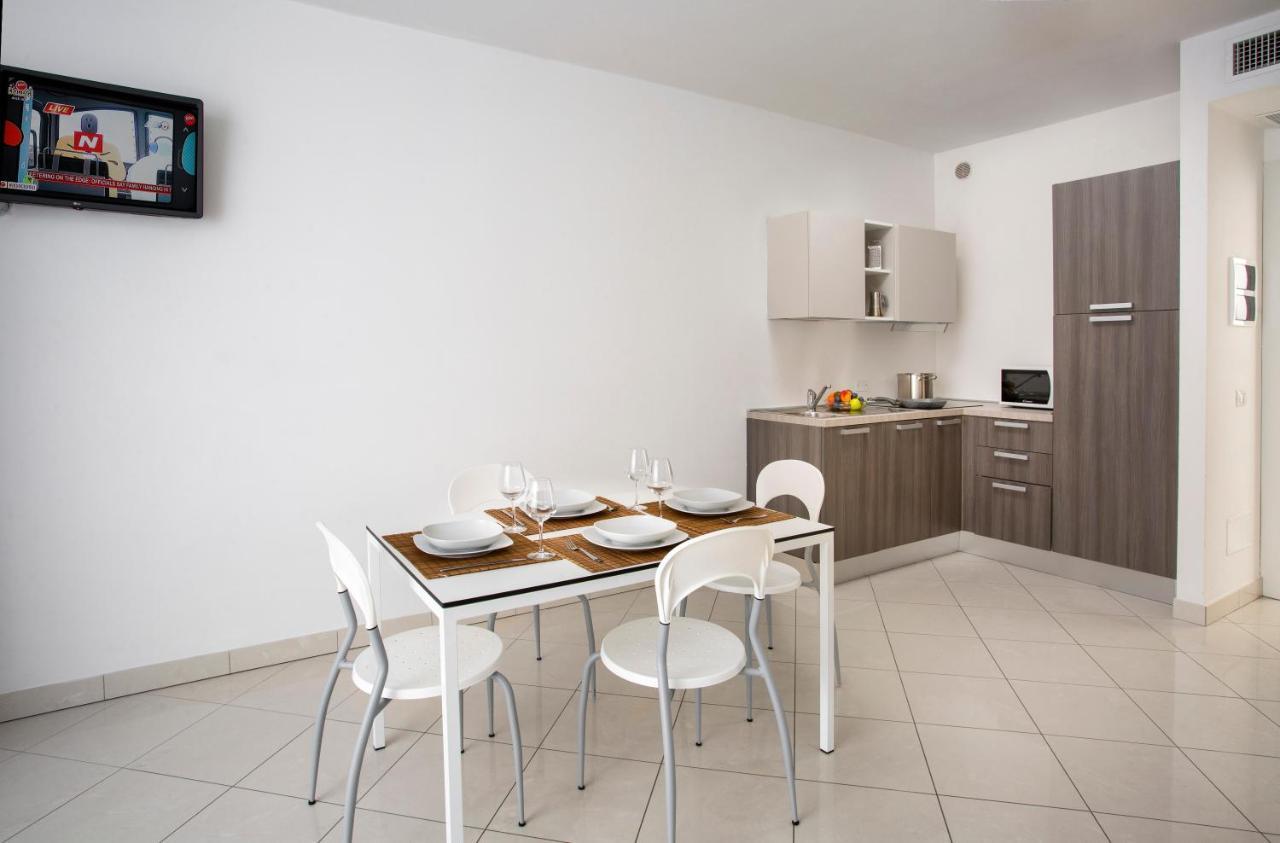 Residence I Diamanti Cervia Esterno foto