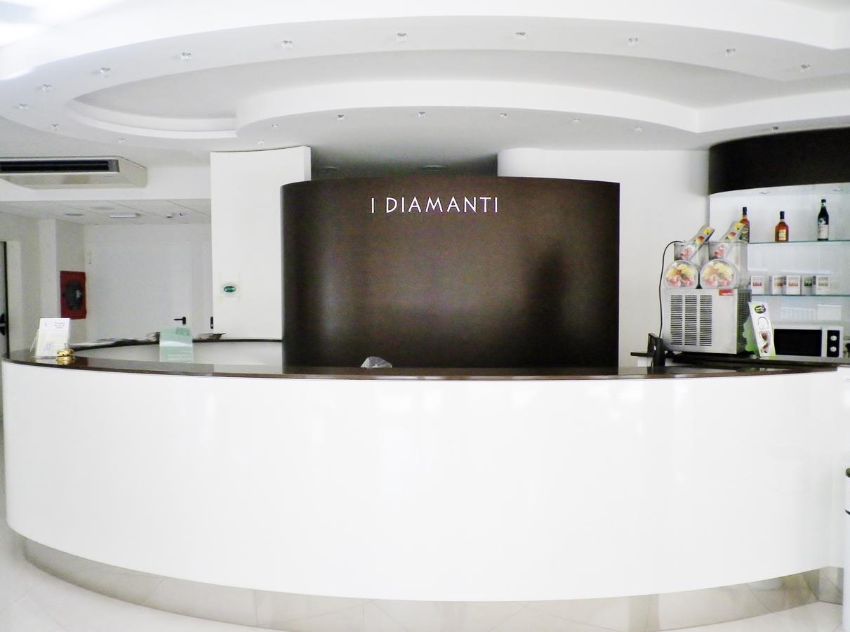 Residence I Diamanti Cervia Esterno foto
